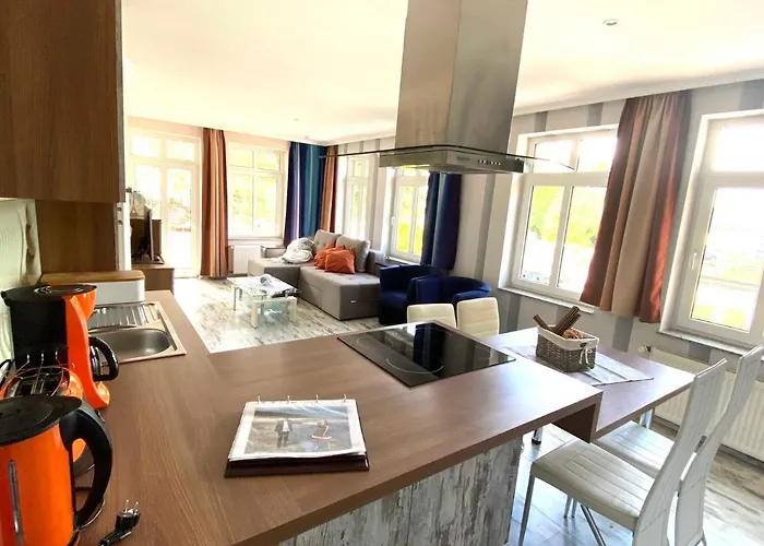 Haus Kieferneck Апартаменты *